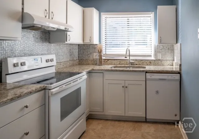 Listing Photo 5 - Condo for sale in building located at 106 Fernbanks Dr Ct, Athens, GA 30605
