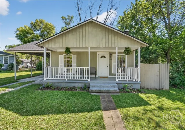 Photo 1 of Single family home for sale at 2019 Mcleod St, Savannah, GA 31405 | MLS# SA363711 | Listing updated on 2026-09-05