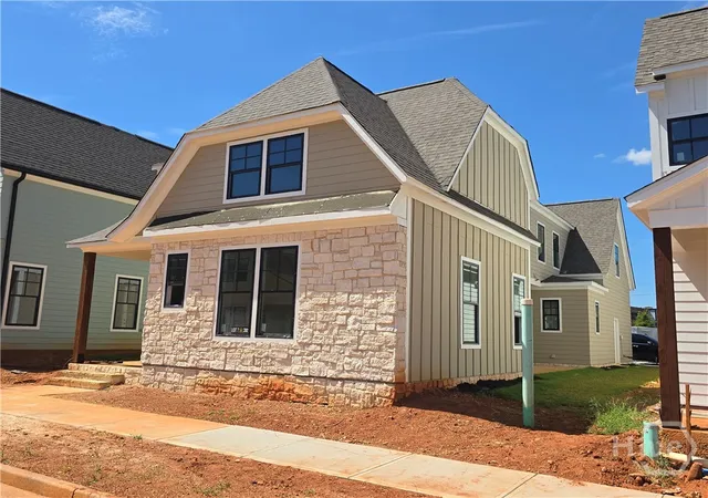 Photo 3 of Single family home for sale at 2885 Electric Ave, Watkinsville, GA 30677 | MLS# CL364584 | Listing updated on 2026-09-15