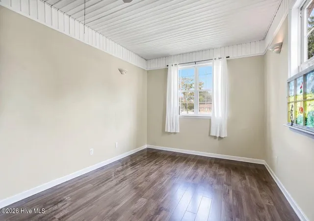 Photo 3 of Single family home for sale at 710 N College Rd, Wilmington, NC 28405 | MLS# 100603562 | Listing updated on 2026-09-15