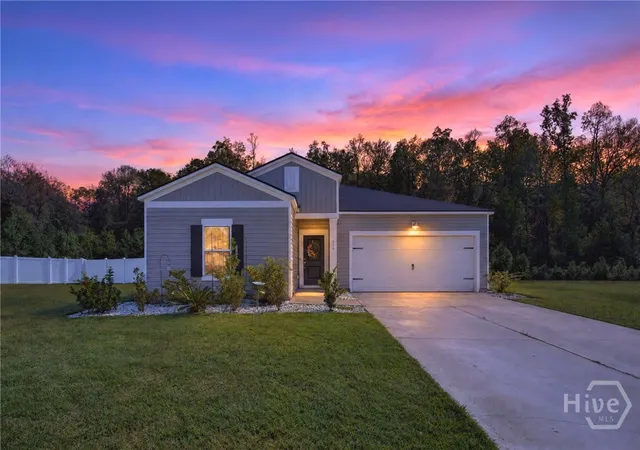 Photo 1 of Single family home for sale at 319 Lillian St, Rincon, GA 31326 | MLS# SA366344 | Listing updated on 2026-10-21