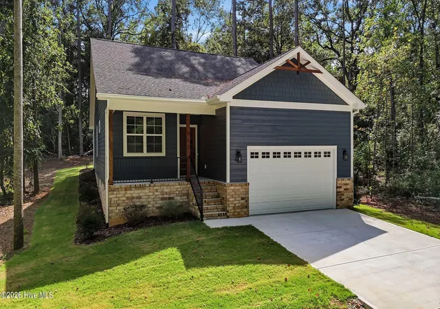 Photo 2 of Single family home for sale at 912 Thrush Dr, Vass, NC 28394 | MLS# 100603289 | Listing updated on 2026-10-05