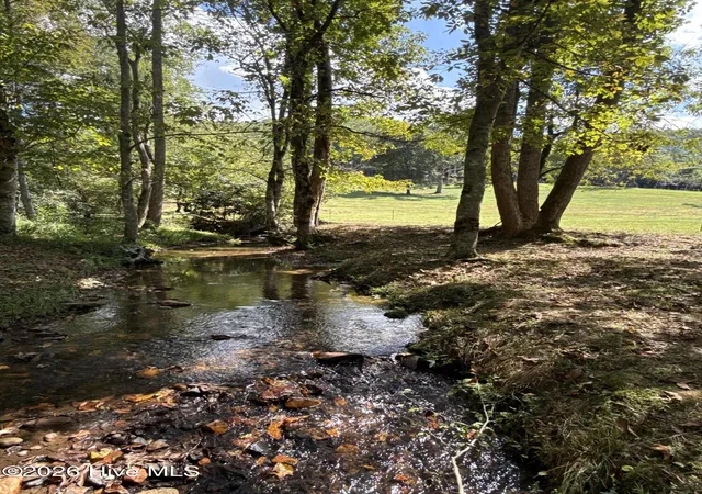 Photo 4 of Single family home for sale at 1306 Hot House Rd, Hayesville, NC 28904 | MLS# 100603051 | Listing updated on 2026-09-12