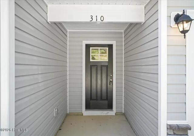 Photo 4 of Single family home for sale at 310 E Howard St, Roseboro, NC 28382 | MLS# 100600977 | Listing updated on 2026-09-11