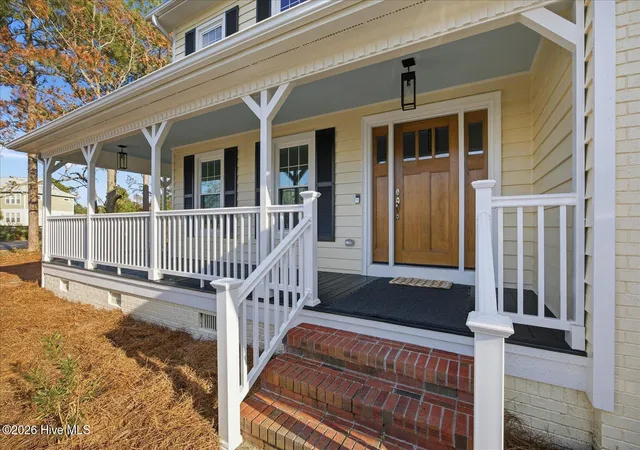 Photo 4 of Single family home for sale at 101 Spanish Moss Way, Wilmington, NC 28412 | MLS# 100601425 | Listing updated on 2026-09-11