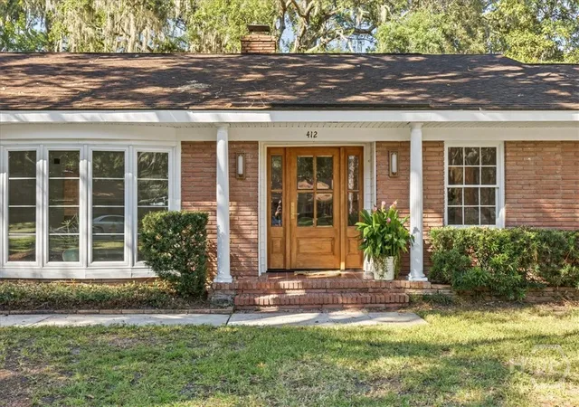 Photo 2 of Single family home for sale at 412 Arlington Rd, Savannah, GA 31419 | MLS# SA365734 | Listing updated on 2026-10-29