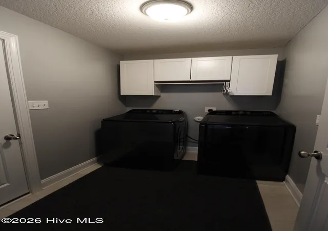 Photo 3 of Single family home for sale at 404 Montgomery Dr, Jacksonville, NC 28546 | MLS# 100602378 | Listing updated on 2026-09-10