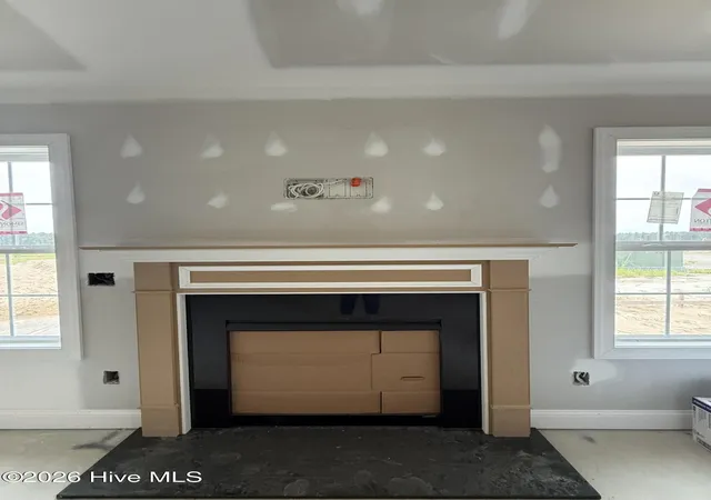 Photo 3 of Single family home for sale at 4031 Bluewater Blvd, New Bern, NC 28562 | MLS# 100581422 | Listing updated on 2026-09-04