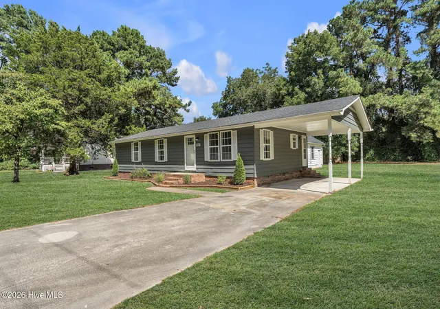 Photo 2 of Single family home for sale at 567 Blount Rd, Elizabeth City, NC 27909 | MLS# 100602684 | Listing updated on 2026-09-20