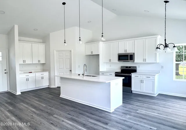 Photo 2 of Single family home for sale at 107 Blanche St, Chadbourn, NC 28431 | MLS# 100602850 | Listing updated on 2026-09-17