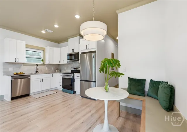 Photo 4 of Single family home for sale at 744 East 33, Savannah, GA 31401 | MLS# SA364056 | Listing updated on 2026-09-08