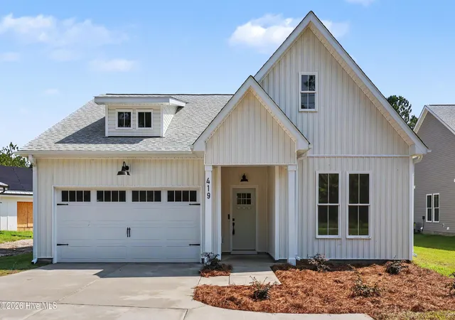Photo 1 of Single family home for sale at 419 Morris Landing Rd, Holly Ridge, NC 28445 | MLS# 100590514 | Listing updated on 2026-09-10