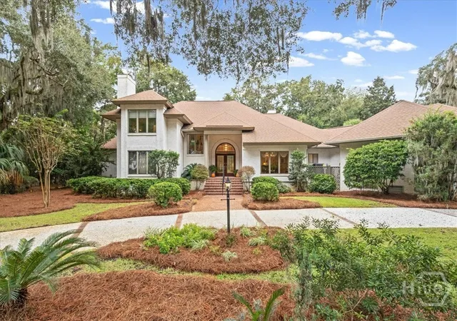 Photo 1 of Single family home for sale at 2 Windwalk Ln, Savannah, GA 31411 | MLS# SA366221 | Listing updated on 2026-10-20