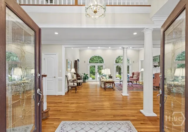 Photo 2 of Single family home for sale at 2 Windwalk Ln, Savannah, GA 31411 | MLS# SA366221 | Listing updated on 2026-10-20