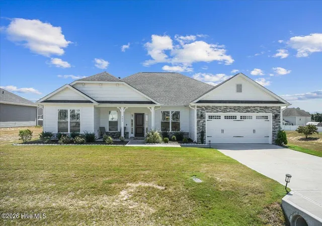 Photo 2 of Single family home for sale at 306 Plainfield Dr, Goldsboro, NC 27534 | MLS# 100602569 | Listing updated on 2026-10-01
