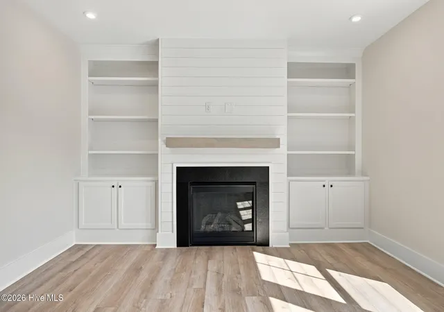 Photo 4 of Single family home for sale at 1016 Fawn Valley Way, Wilmington, NC 28409 | MLS# 100610366 | Listing updated on 2026-10-28