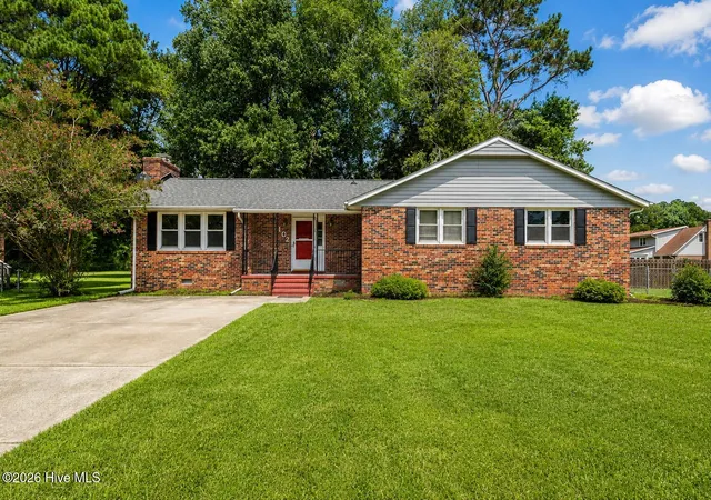 Photo 1 of Single family home for sale at 102 Lionel Ave, Jacksonville, NC 28540 | MLS# 100600838 | Listing updated on 2026-09-06