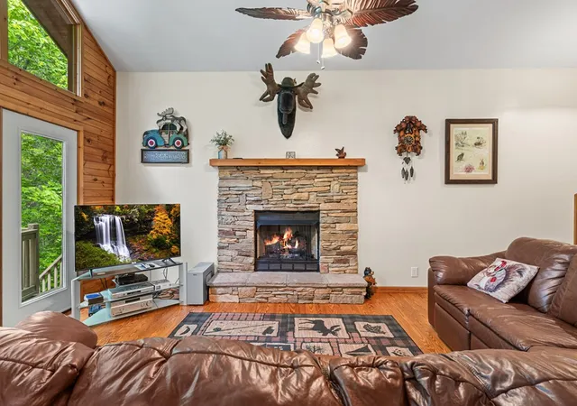 Photo 3 of Single family home for sale at 175 Scenic Highlands Dr, Marble, NC 28905 | MLS# 98544673 | Listing updated on 2026-09-04