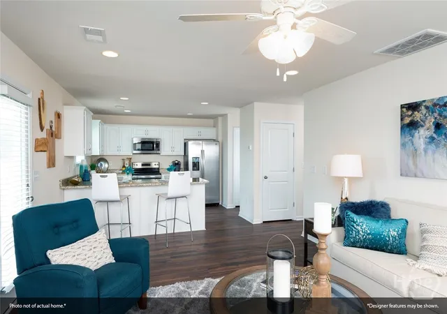Photo 4 of Single family home for sale at 118 Praline Rd, Savannah, GA 31419 | MLS# SA355216 | Listing updated on 2026-09-11