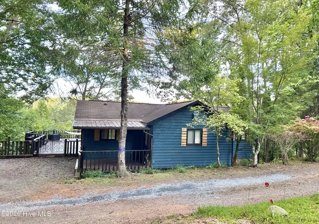 Photo 2 of Single family home for sale at 234 Ashley Ln, Murphy, NC 28906 | MLS# 100602777 | Listing updated on 2026-10-21