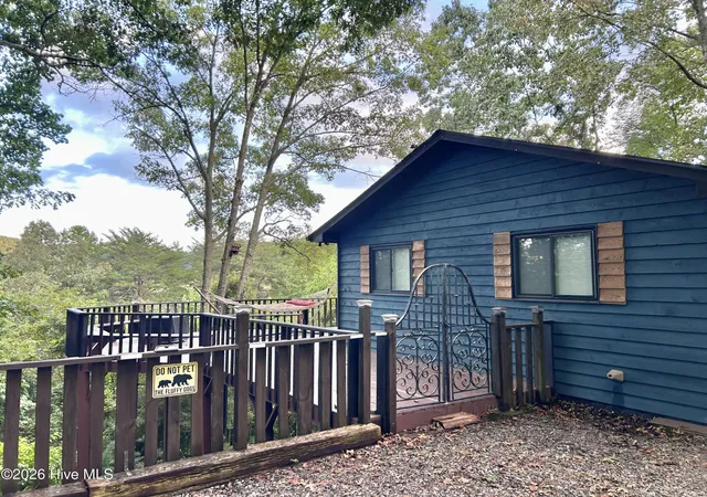 Photo 3 of Single family home for sale at 234 Ashley Ln, Murphy, NC 28906 | MLS# 100602777 | Listing updated on 2026-10-21