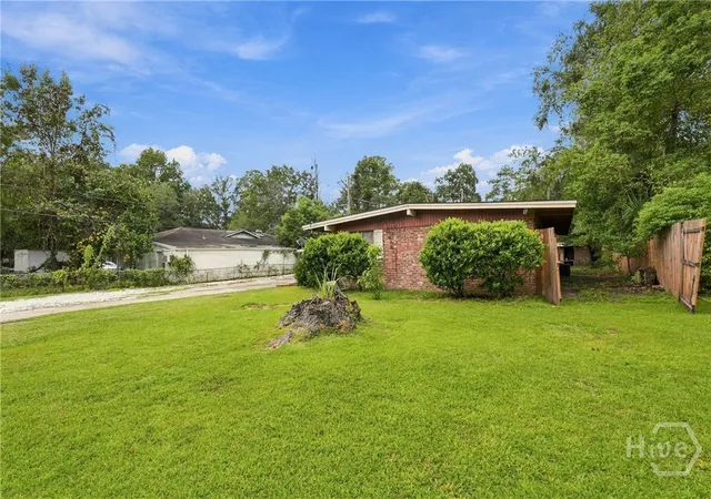 Photo 2 of Single family home for sale at 12403 Juniper Cir, Savannah, GA 31419 | MLS# SA366606 | Listing updated on 2026-10-22