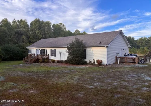 Photo 1 of Manufactured home for sale at 1181 Lobelia Rd, Vass, NC 28394 | MLS# 100608464 | Listing updated on 2026-10-13