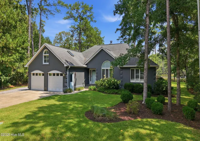 Photo 3 of Single family home for sale at 5633 Styron Dr, Oriental, NC 28571 | MLS# 100601550 | Listing updated on 2026-09-11