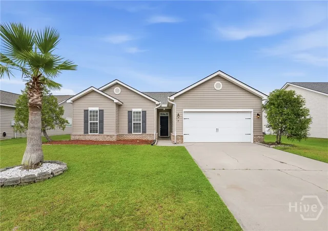 Photo 1 of Single family home for sale at 7 Bay Willow Ct, Savannah, GA 31407 | MLS# SA360380 | Listing updated on 2026-09-08
