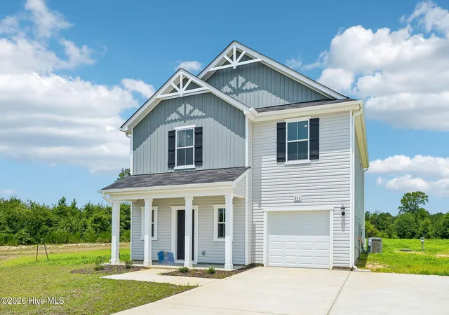 Photo 3 of Single family home for sale at 211 Hallwood Dr, Pikeville, NC 27863 | MLS# 100600764 | Listing updated on 2026-09-03