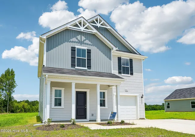 Photo 3 of Single family home for sale at 211 Hallwood Dr, Pikeville, NC 27863 | MLS# 100600764 | Listing updated on 2026-09-03