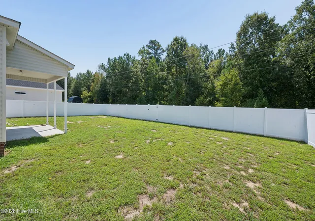 Photo 3 of Single family home for sale at 3295 School View Dr, Farmville, NC 27828 | MLS# 100577448 | Listing updated on 2026-09-11
