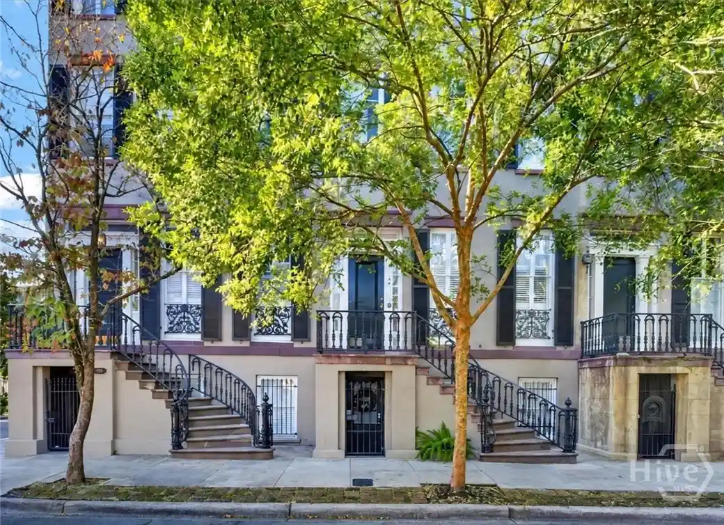 Listing Photo 1 - Condo for sale in 103 W Gordon St located at 103 W Gordon St, Savannah, GA 31401 - Unit 103 W Gordon St
