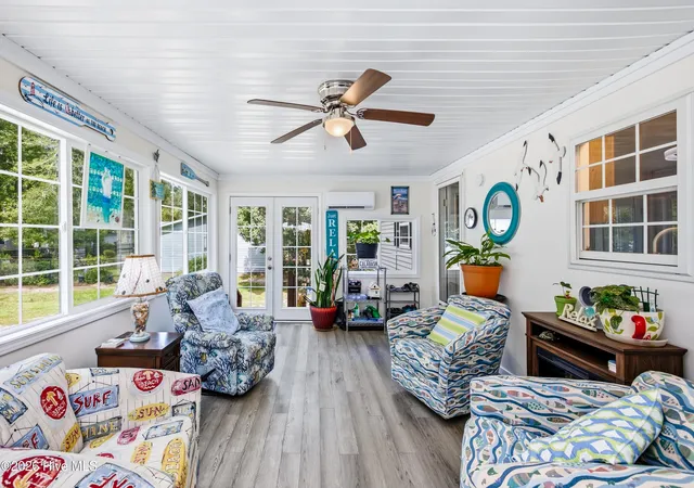 Photo 4 of Manufactured home for sale at 319 Beachwood Dr NW, Calabash, NC 28467 | MLS# 100603242 | Listing updated on 2026-09-16