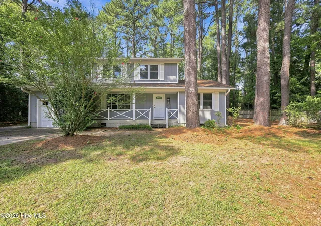 Photo 2 of Single family home for sale at 213 Staffordshire Rd, Greenville, NC 27834 | MLS# 100600309 | Listing updated on 2026-09-10