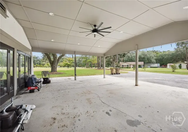 Photo 3 of Single family home for sale at 2268 US Hwy 80, Bloomingdale, GA 31302 | MLS# SA366372 | Listing updated on 2026-10-15
