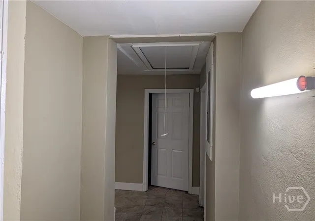 Photo 3 of Single family home for sale at 1000 Googe St, Savannah, GA 31415 | MLS# SA366316 | Listing updated on 2026-10-13