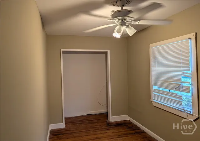 Photo 3 of Single family home for sale at 1000 Googe St, Savannah, GA 31415 | MLS# SA366316 | Listing updated on 2026-10-13
