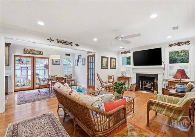 Photo 4 of Single family home for sale at 26 Nancy Pl, Savannah, GA 31406 | MLS# SA364145 | Listing updated on 2026-09-10