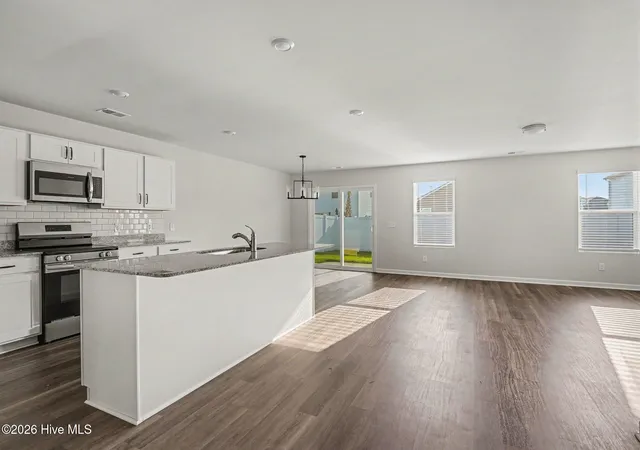 Photo 3 of Single family home for sale at 258 Red Ridge Ln Sw, Sunset Beach, NC 28468 | MLS# 100603420 | Listing updated on 2026-09-14