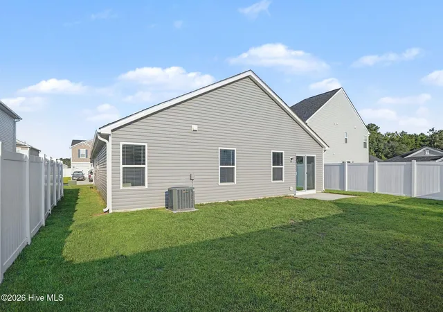 Photo 4 of Single family home for sale at 258 Red Ridge Ln SW, Sunset Beach, NC 28468 | MLS# 100603420 | Listing updated on 2026-09-14