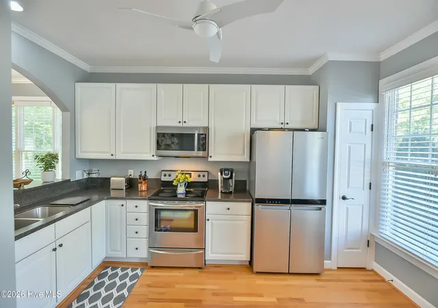 Photo 3 of Condo for sale at 900 Edgewater Cir, Chapel Hill, NC 27516 | MLS# 100610280 | Listing updated on 2026-10-14