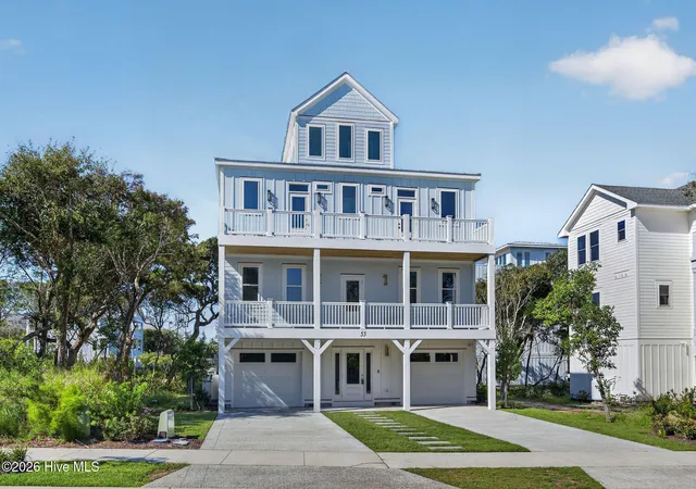 Photo 1 of Single family home for sale at 55 Accolade Dr, Surf City, NC 28445 | MLS# 100585639 | Listing updated on 2026-09-23