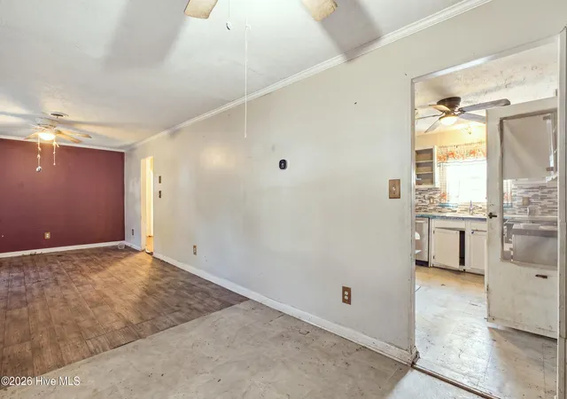 Photo 4 of Single family home for sale at 528 Oci Dr, Jacksonville, NC 28540 | MLS# 100601853 | Listing updated on 2026-09-07
