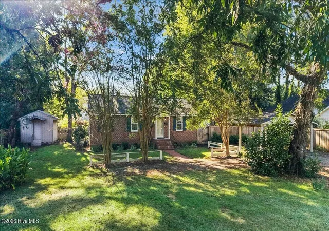 Photo 1 of Single family home for sale at 411 S 3rd Street, Smithfield, NC 27577 | MLS# 100602822 | Listing updated on 2026-09-18