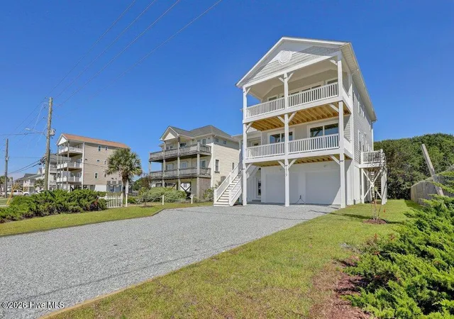 Photo 3 of Single family home for sale at 1919 N New River Dr, Surf City, NC 28445 | MLS# 100589927 | Listing updated on 2026-09-17