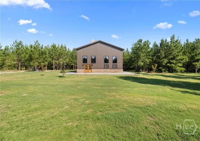 Photo 3 of Single family home for sale at 3875 Poor Robin Rd, Sylvania, GA 30467 | MLS# SA363145 | Listing updated on 2026-09-03