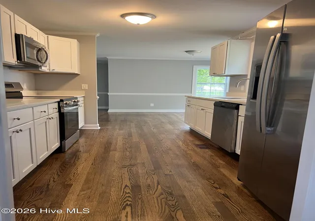 Photo 3 of Single family home for sale at 2304 Woodridge Dr, Winterville, NC 28590 | MLS# 100602155 | Listing updated on 2026-09-08