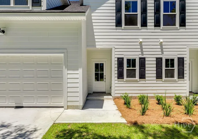 Photo 3 of Townhouse for sale at 1012 Hedge St NE, Townsend, GA 31331 | MLS# SA363784 | Listing updated on 2026-09-02