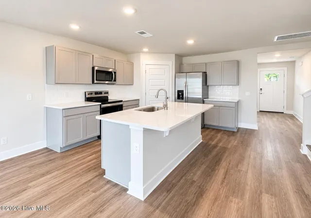 Photo 4 of Single family home for sale at 1017 Pampas Grass Dr #Lot 321, Castle Hayne, NC 28429 | MLS# 100587604 | Listing updated on 2026-09-18